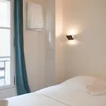 Bright & Spacious Apartment In Madeleine