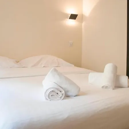 Apartment Bright & Spacious In Madeleine *
